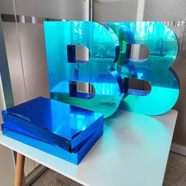 store displays personalized acrylic display prop