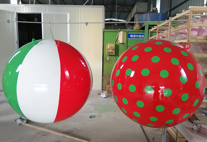 christmas ball decorations