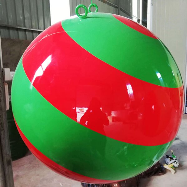 creative display christmas balls