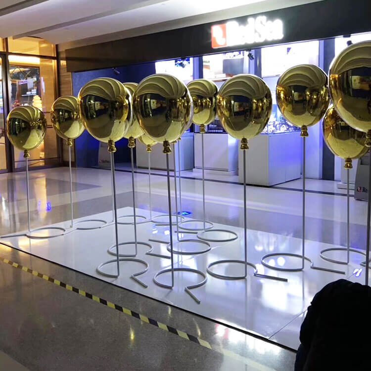 Luxury gold Fiberglass balloons stands display