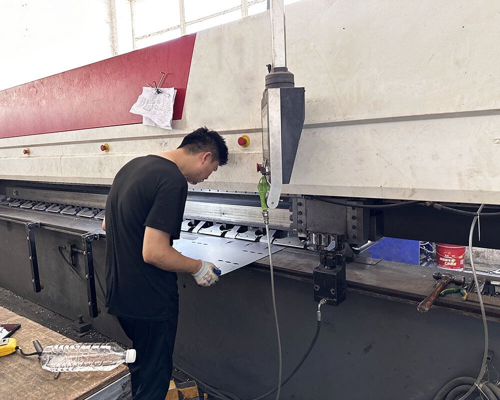 Metal VM props Manufacturing - Sloting Machine