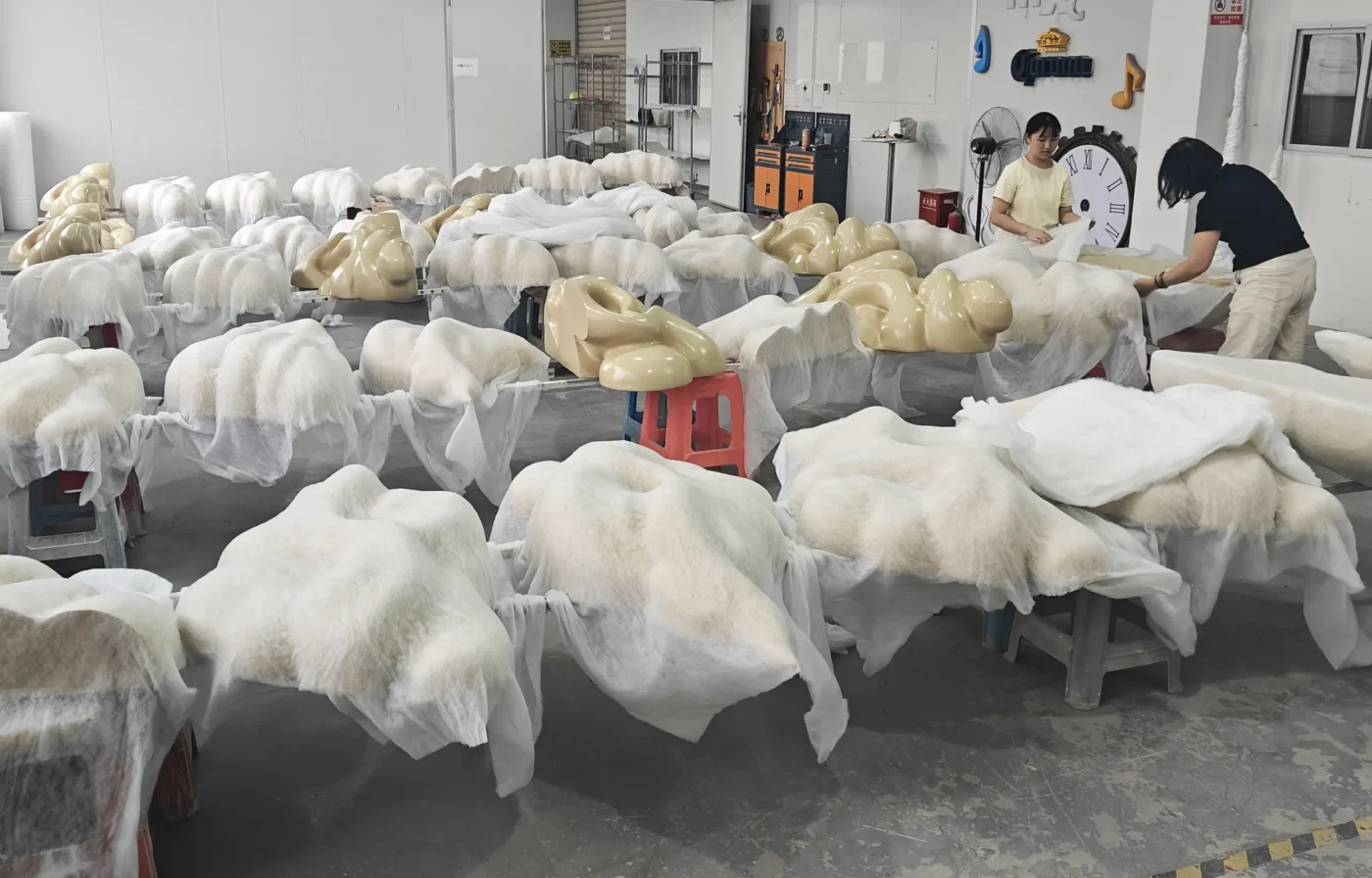 FRP clouds display props for retail window design