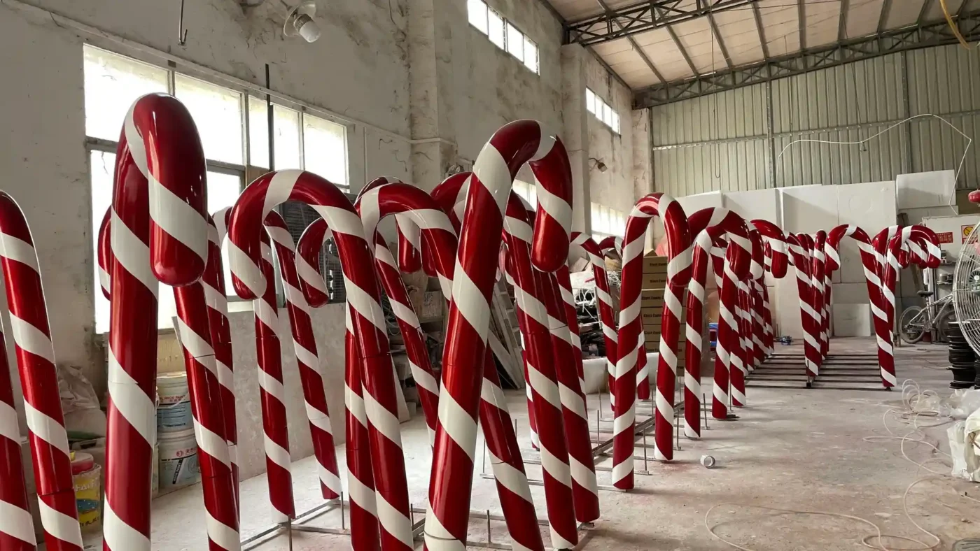 christmas candy cane sculpture (2)