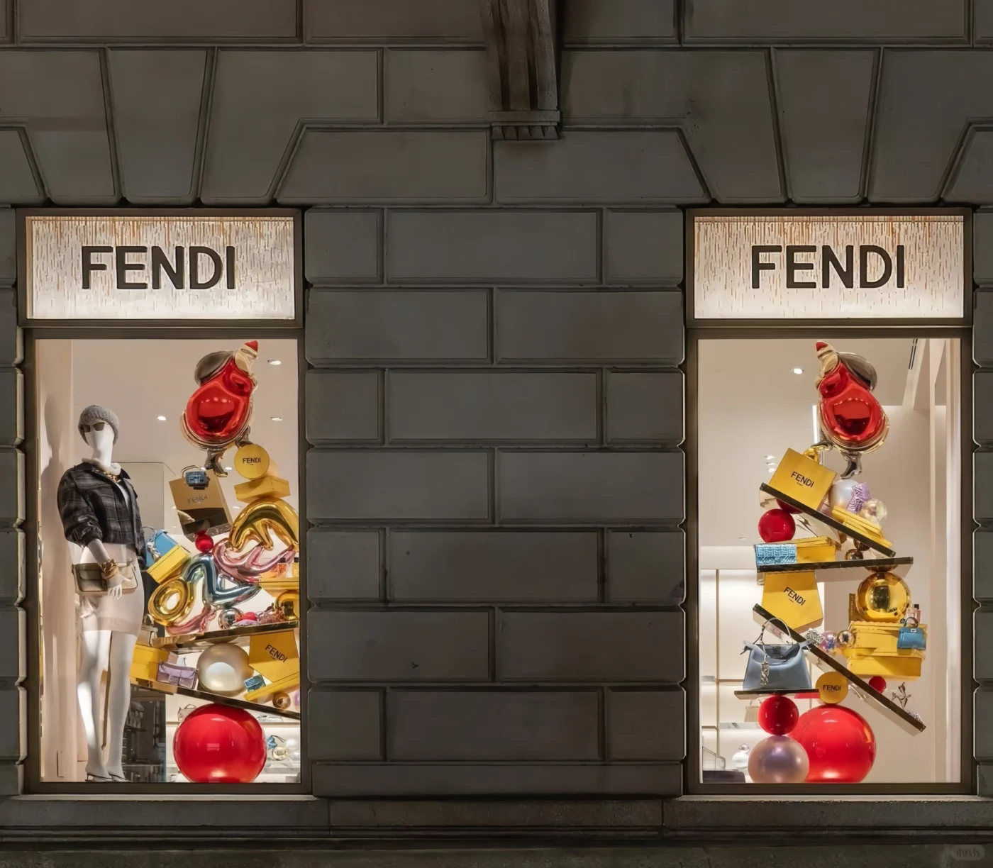 Christmas Display Props Production — What Brands Need to Know Before a Multi-Store Rollout