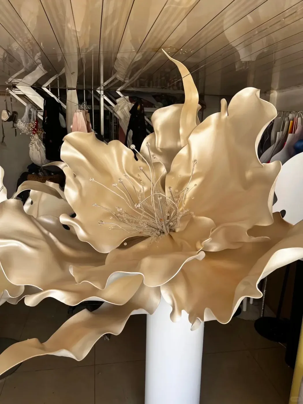 gold paper flowers(2)