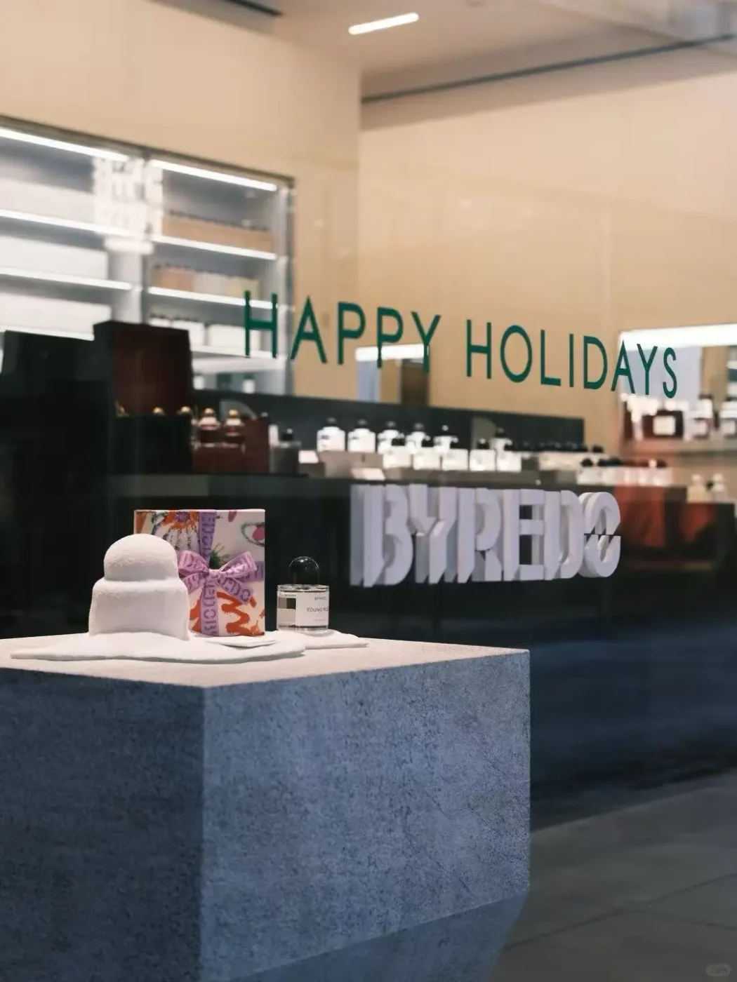 byredo window display (2)
