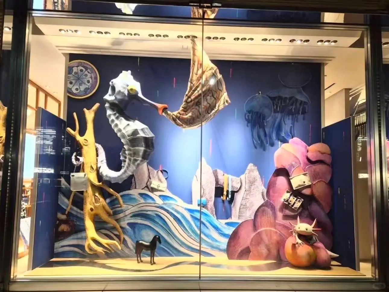 hermes window display