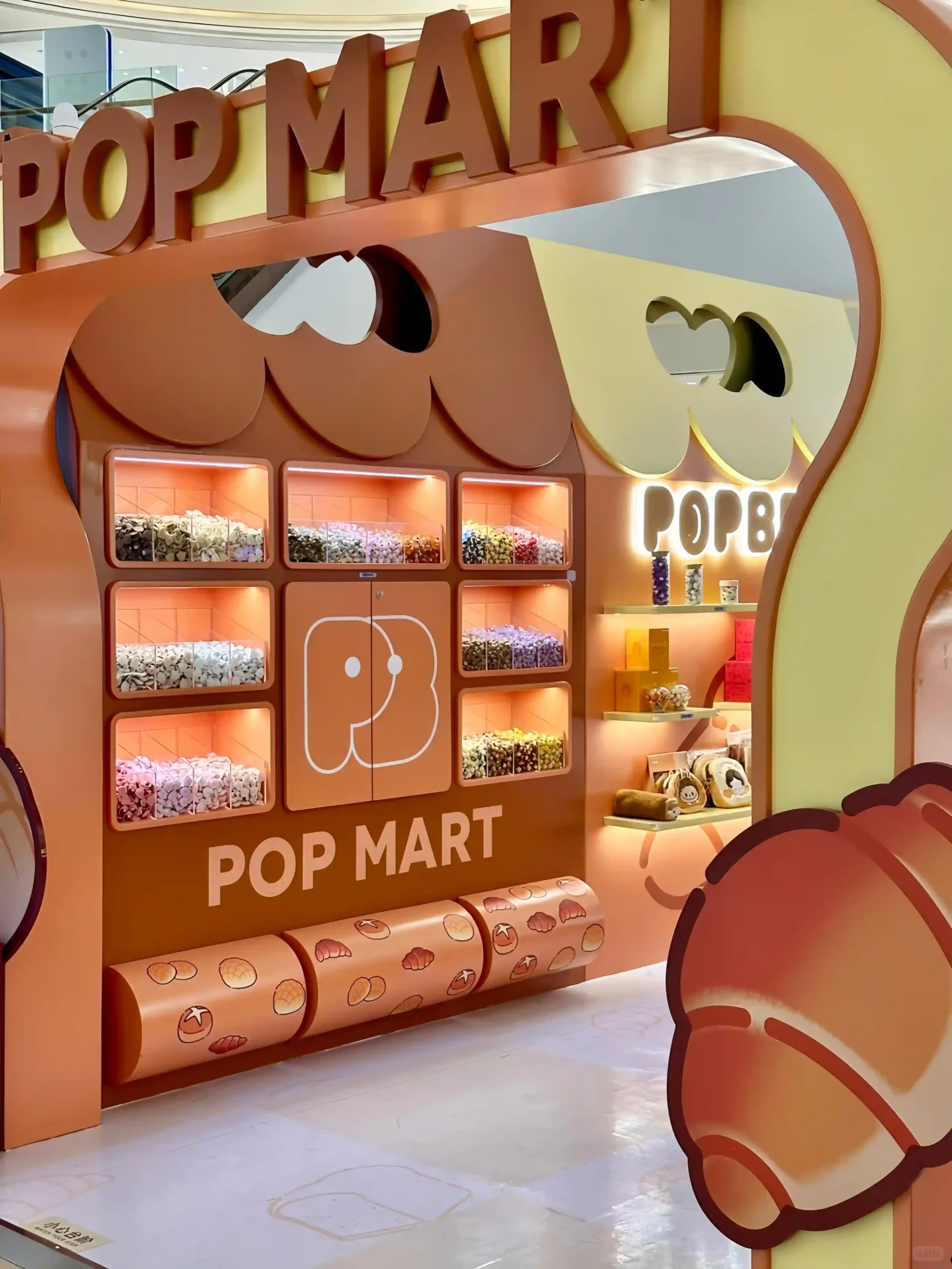 Wooden structural kiosk for retail brand activation