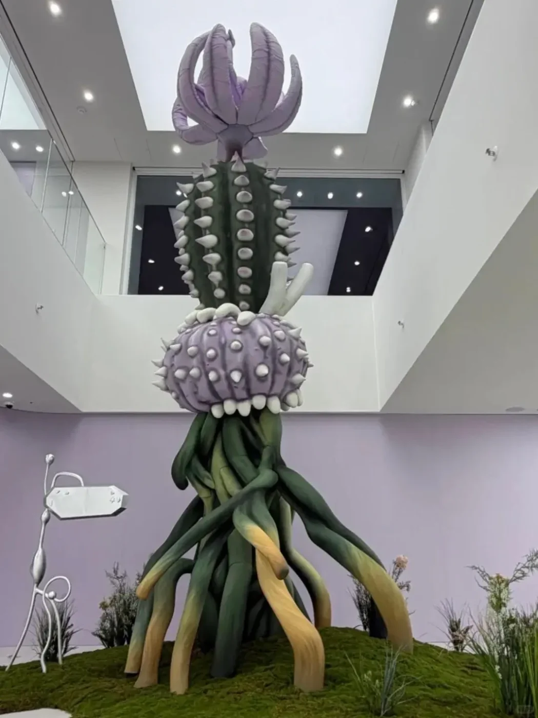 shopping mall art installation floral sculpture visual merchandising display 07.jpg