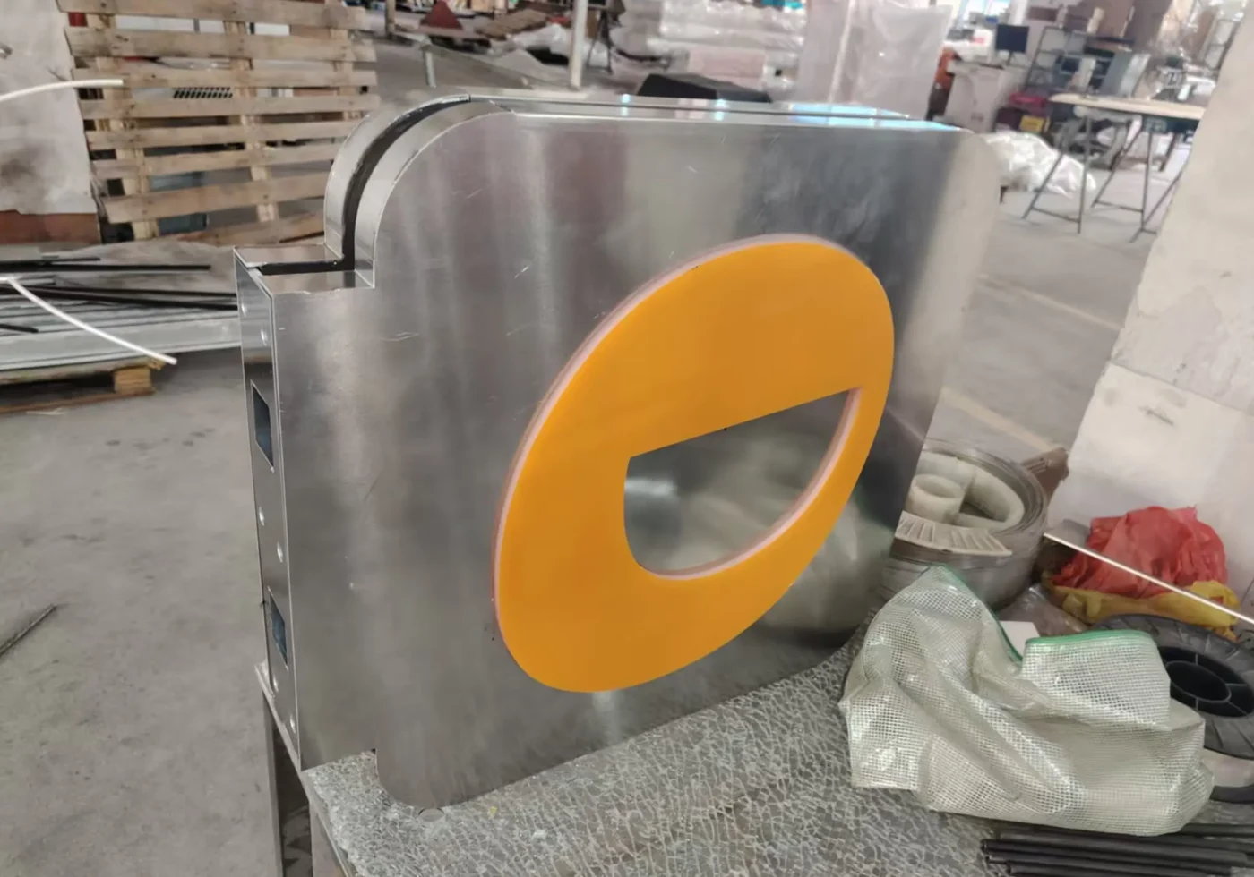 custom light box displays for shopfront decoration