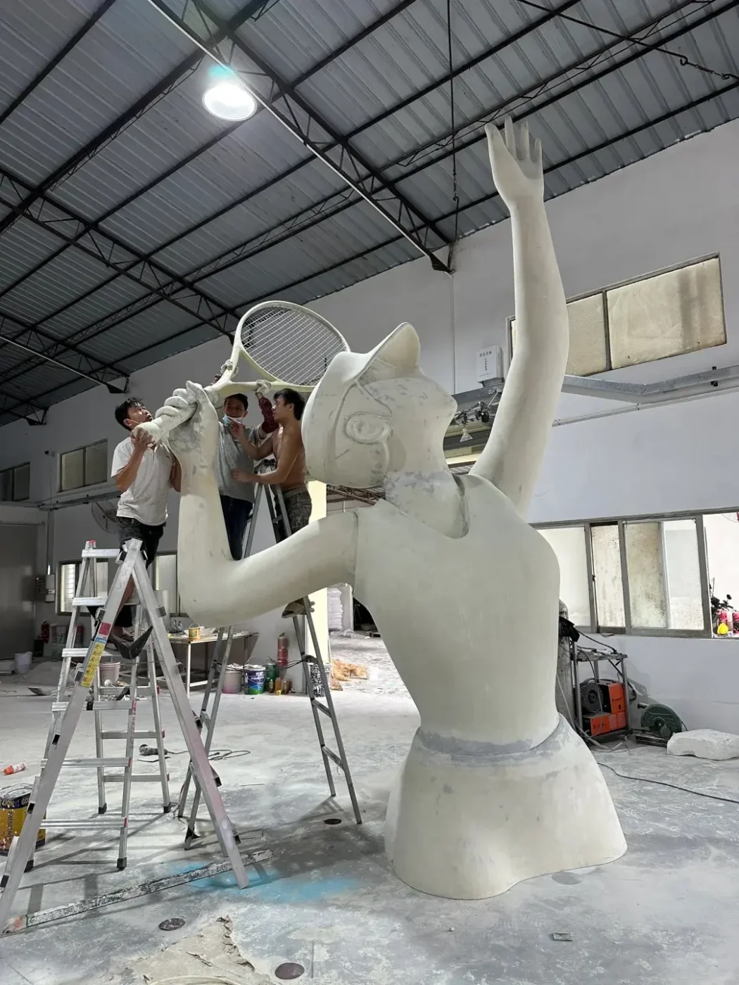 fiberglass cartoon sculpture production workshop