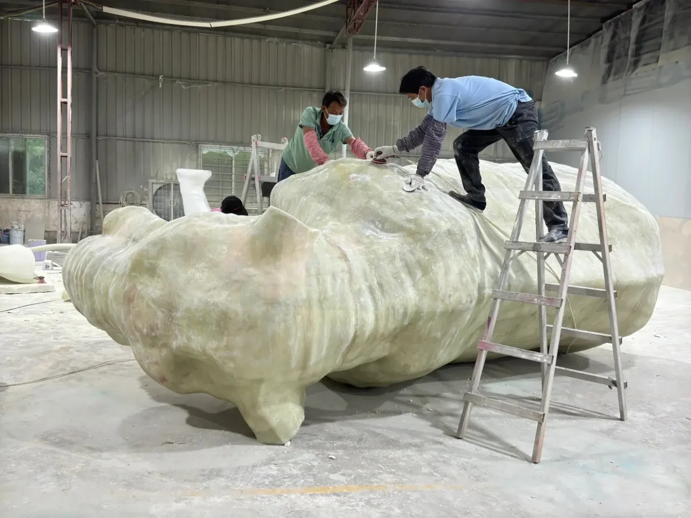 How Window Display Props Are Made — What Brands Should Know Before Production Starts