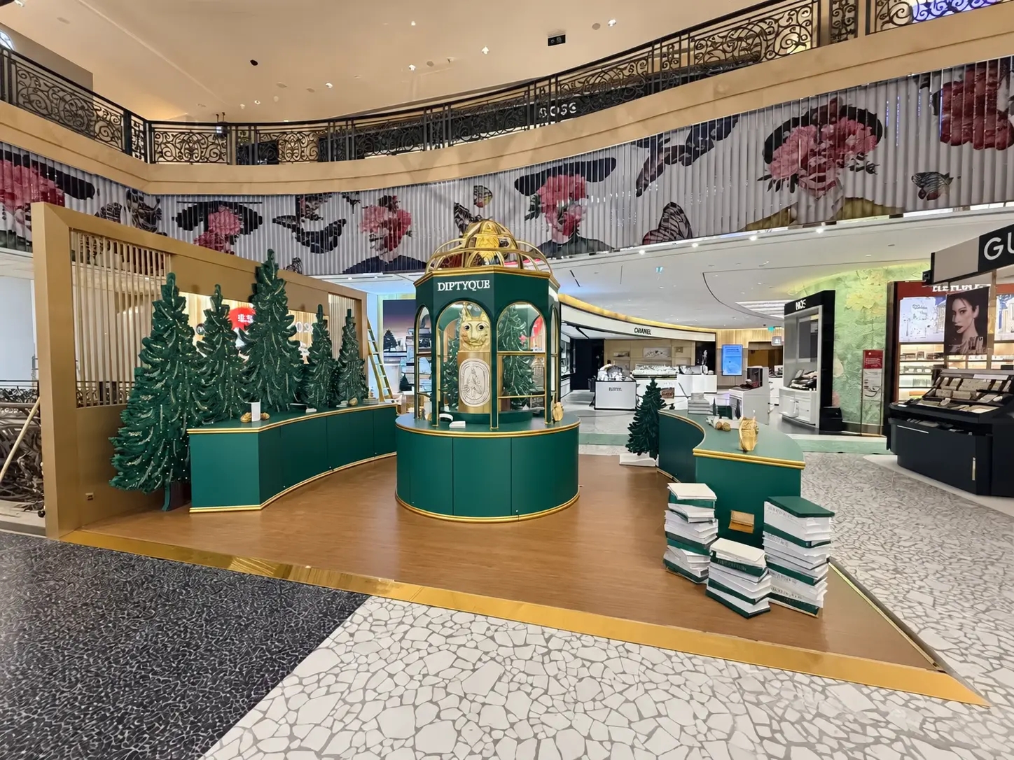 diptyque christmas 2025 pop up display hong kong
